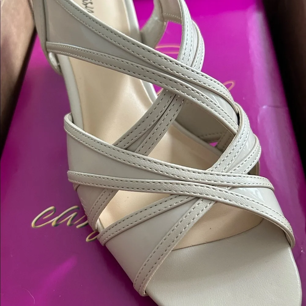Shoes - - Picture 1 of 2